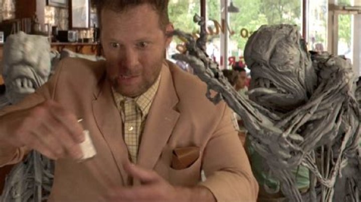 A drastically undervalued supernatural mystery deserved much better than being buried and bombed