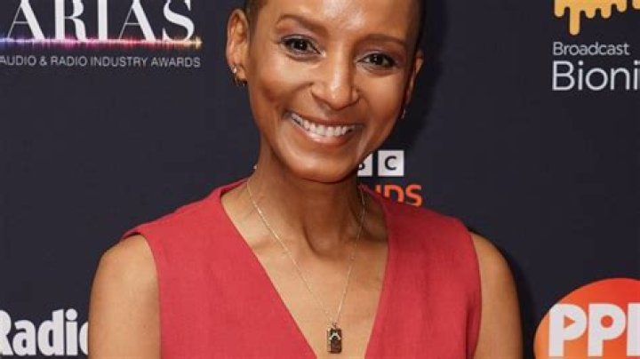 Adele Roberts in Bathing Suit Has "Holiday Mode Activated" — Celebwell