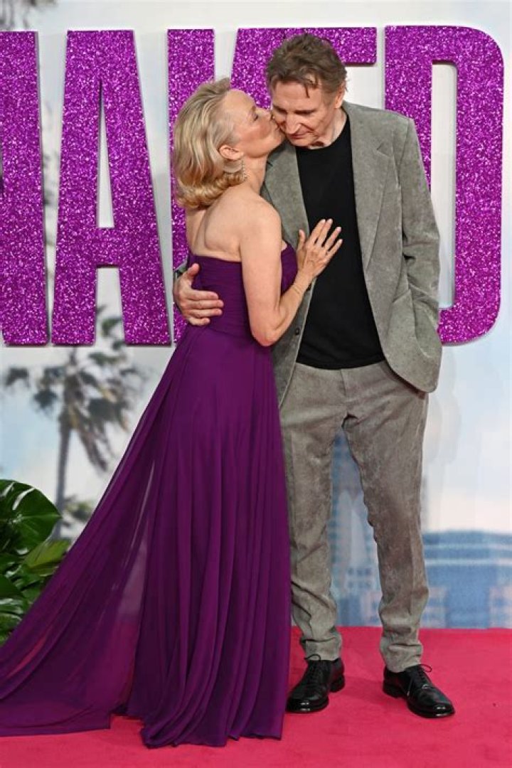 Adrian Enscoe Wiki, Age, Height, Girlfriend & Wife