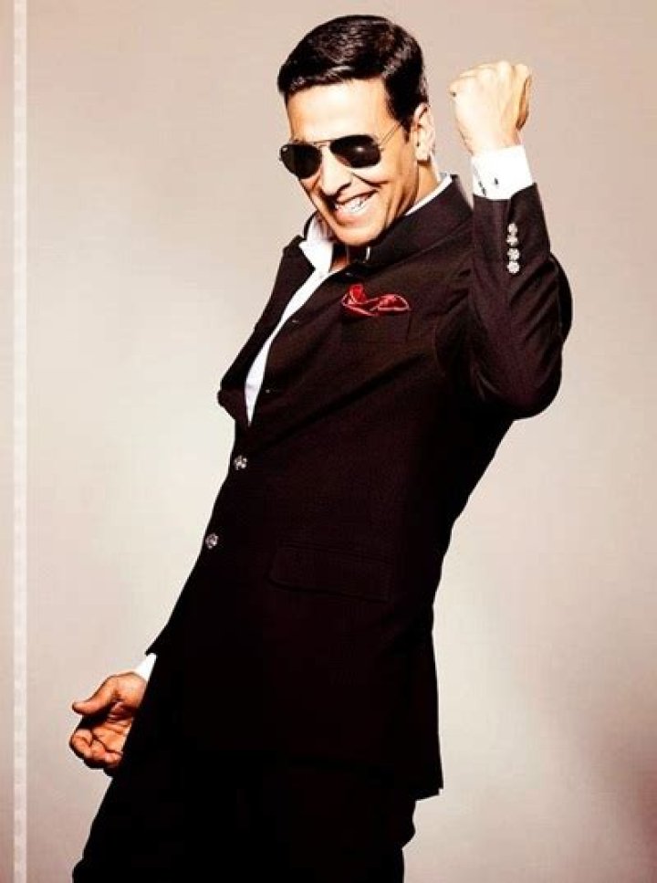 Akshay Kumar Favorite Perfume Movie Color Food Actress Hobbies Bio