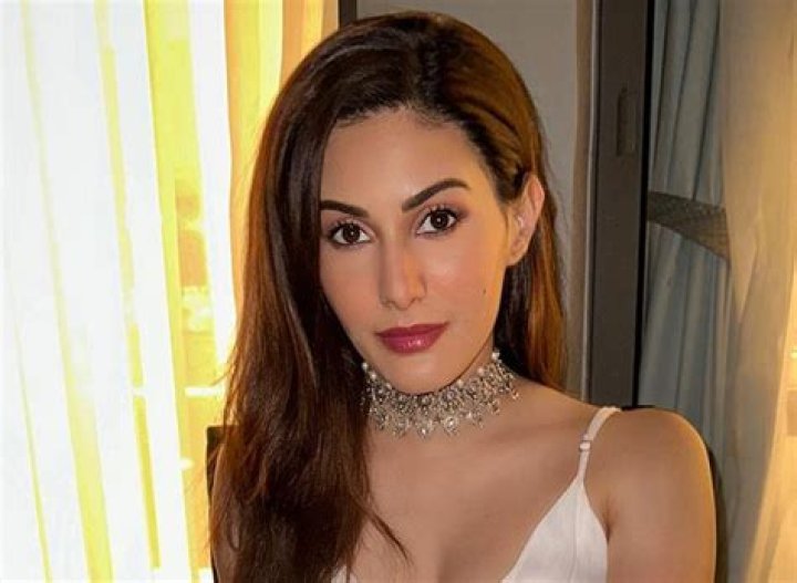 Amyra Dastur in Bathing Suit is in "My Happy Place" — Celebwell