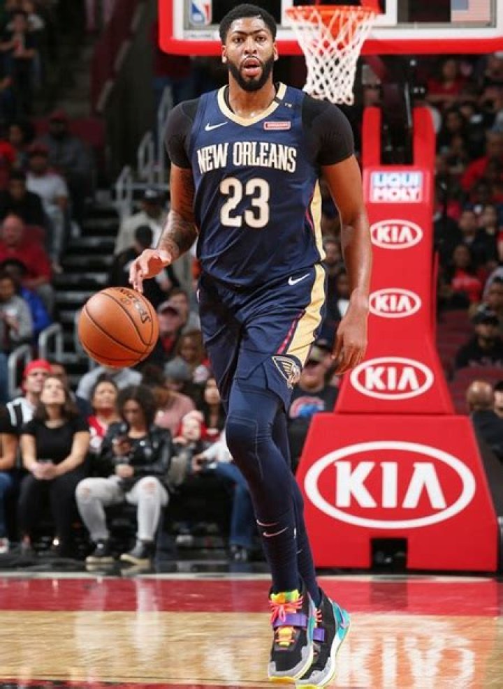 Anthony Davis Body Measurements Height Weight Shoe Size Facts Family