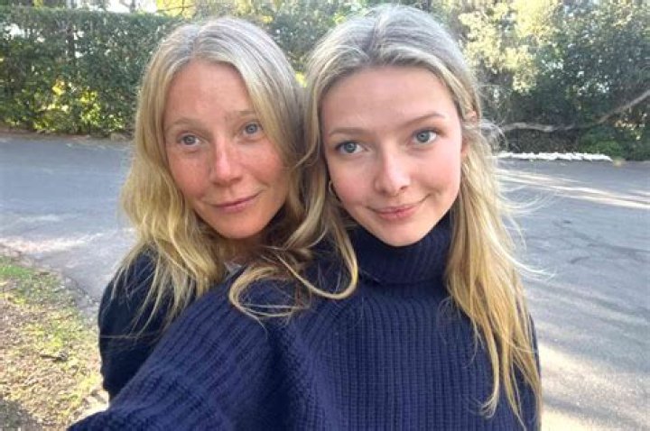 Apple Martin - Bio, Facts, Family Life of Gwyneth Paltrow's Daughter