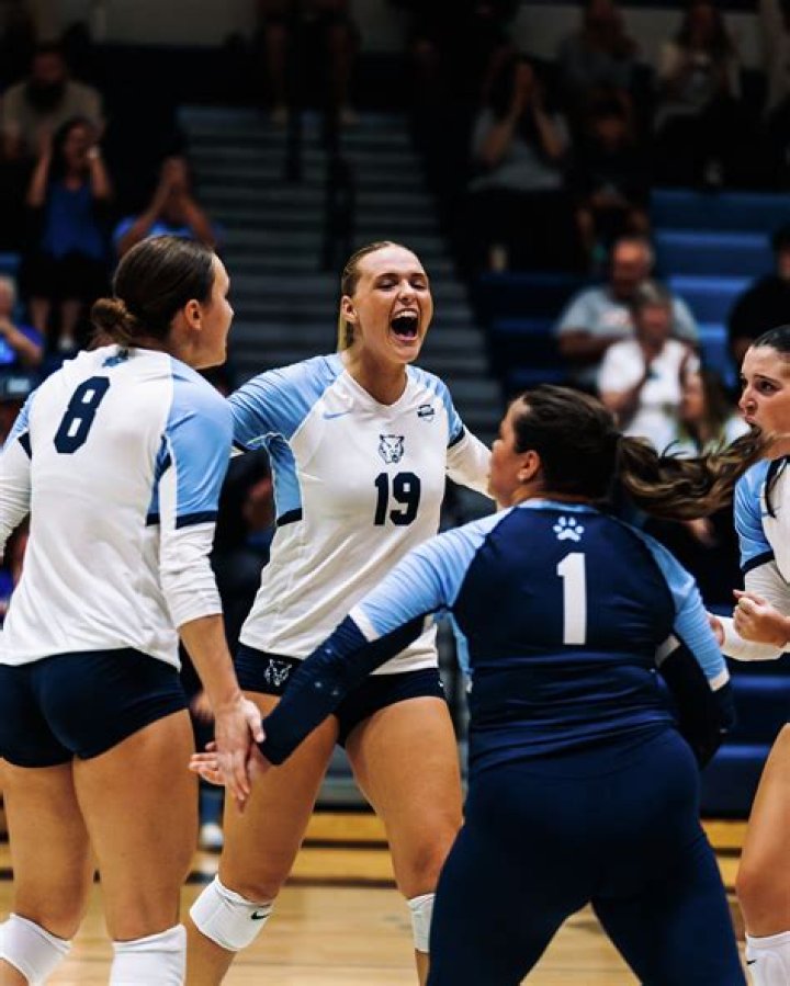 Archie Gronvold Died in crash involving Hatton Northwood volleyball team bus.