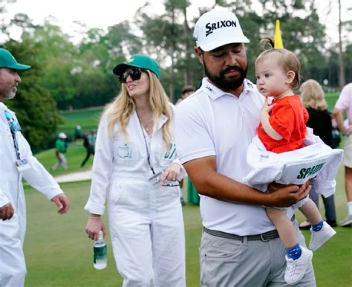 Brett Quigley Wiki, age, height, nationality, wife, family, caddie, ranking, career earnings, net worth