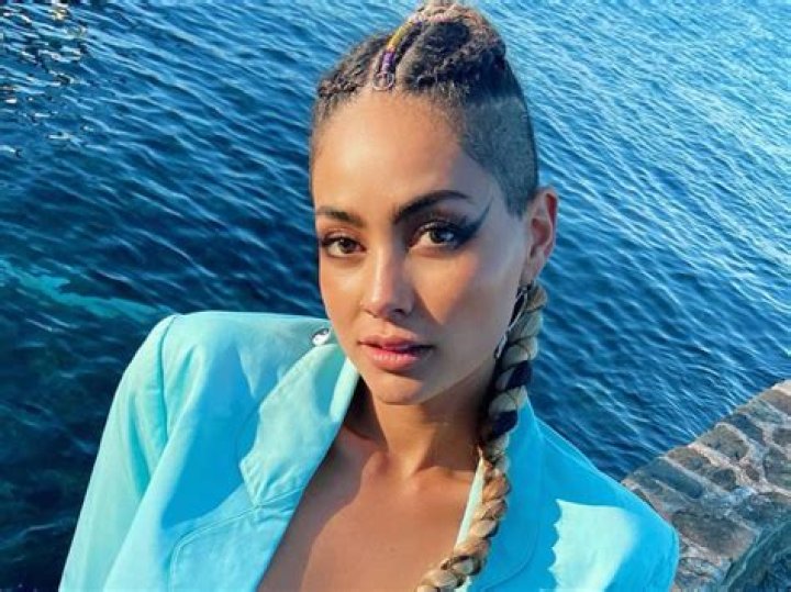 Camila Recabarren in Bathing Suit is "Woooooww" — Celebwell