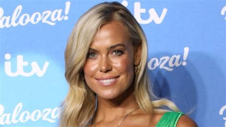 Chloe Meadows in Bathing Suit Says "We Made it in the End" — Celebwell