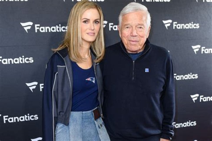 Dana Blumberg Age, Bio, All You Need To Know About Robert Kraft’s New Girlfriend