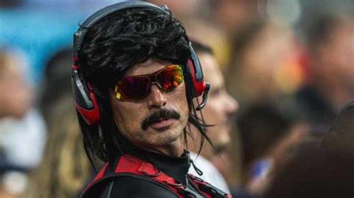 Dr. DisRespect (Guy Beahm) - Bio, Facts, Family Life of YouTuber
