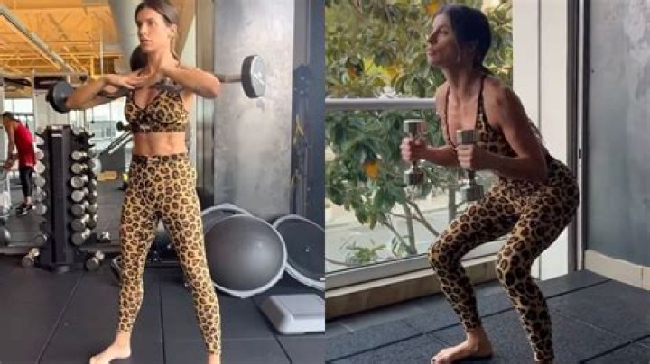 Elisabetta Canalis In Workout Gear Says “Back To Weights Today!”