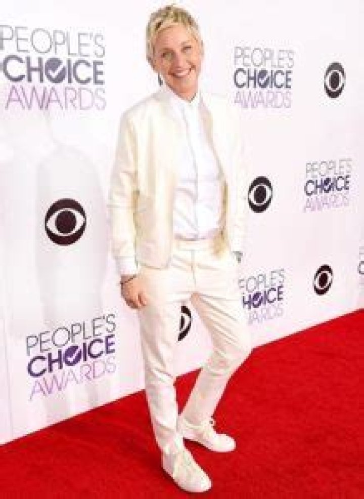 Ellen DeGeneres Body Measurements Height Weight Bra Size Vital Stats Bio