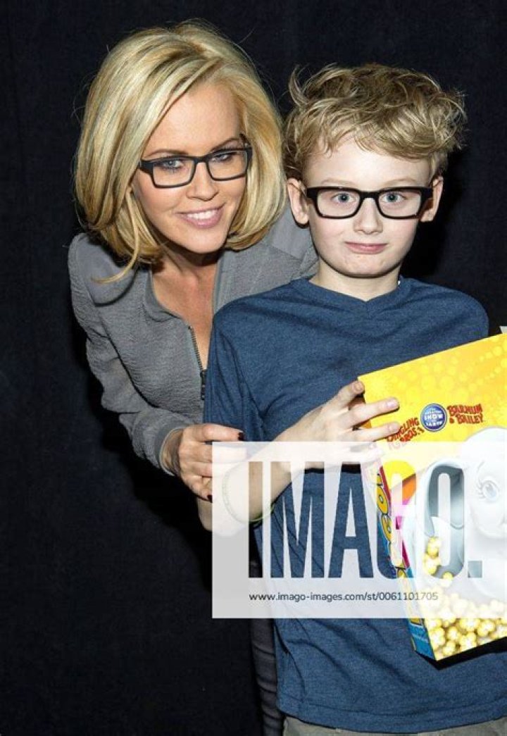 Evan Joseph Asher – Inspirational Life Story of Jenny McCarthy’s Son
