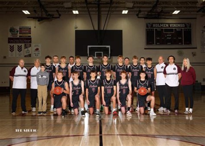 Explore Jon Van Riper Death, Former Student of Holmen High School