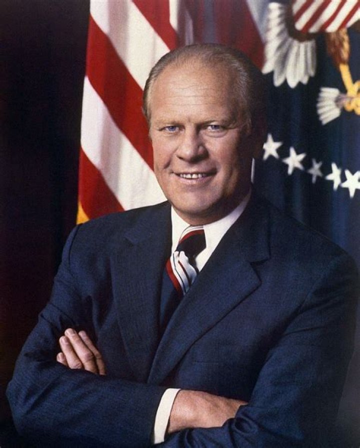 Famous People From Nebraska & Celebs Born In Nebraska