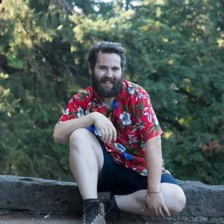 Gothfield creator ‘honored’ by sexy-goth-Garfield meme’s popularity