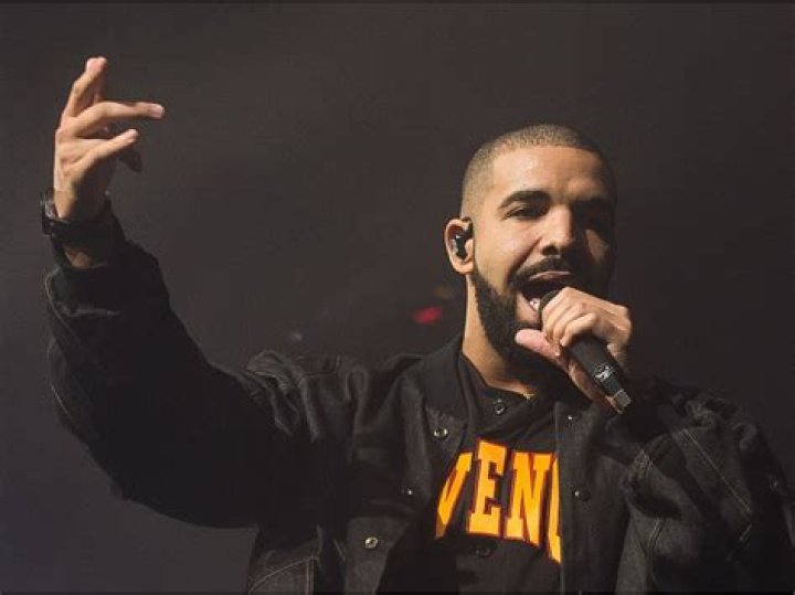 Heidi Klum Apologizes To Drake For Ignoring His Message Following Her Appearance On “Ellen”