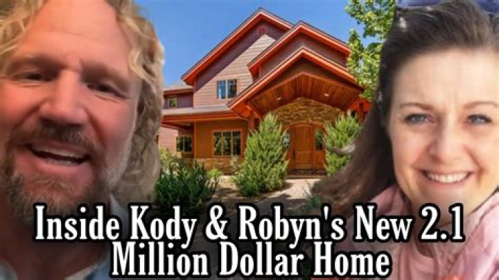 How Does Kody Brown Afford 4 Houses? – Celebrity
