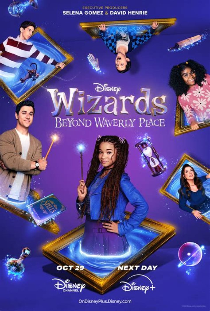 How many seasons did Wizards of Waverly Place have? – Celebrity