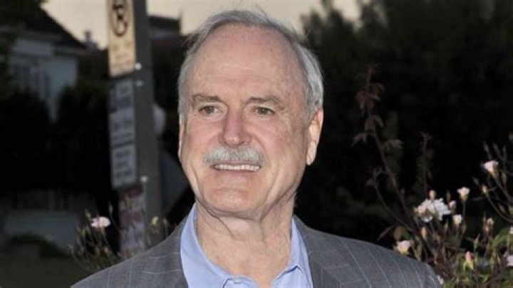 How rich is John Cleese? – Celebrity