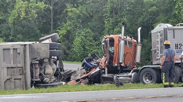 Jimmy lin Car Accident : Jimmy Lin And Son Hospitalized After his Tesla crashed and caught fire.
