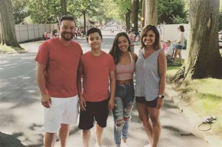 Jon Gosselin’s Daughter Hannah Finally Comes To His Defense After Accusations He Beat Her Brother Collin