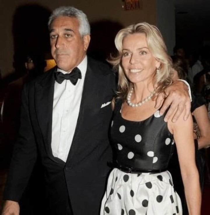 Lawrence S. Stroll, Claire-Anne Stroll
