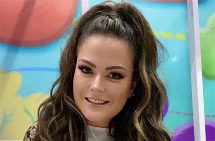 Mariana Echeverría in Bathing Suit Says "Next Stop Bali" — Celebwell