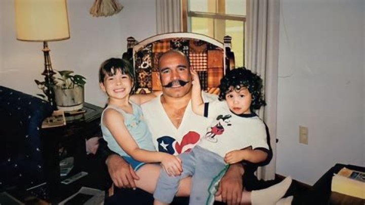 Meet The Iron Sheik’s children Marissa Jeanne Vaziri, Nikki Vaziri & Tanya Vaziri