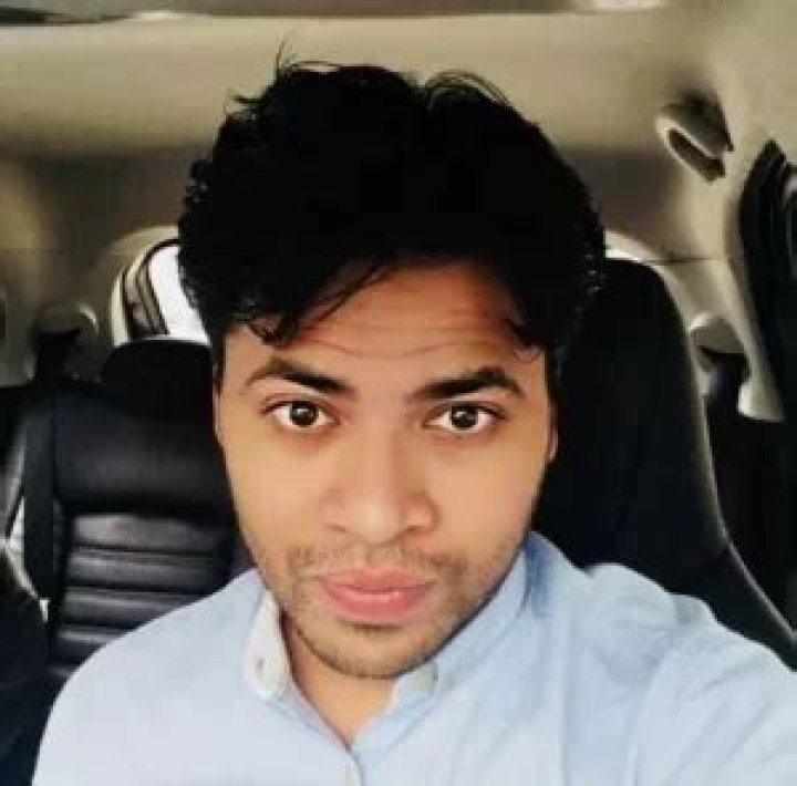 Mike Varshavski [Youtuber] Wiki, Sister, Net Worth, Girlfriend & More