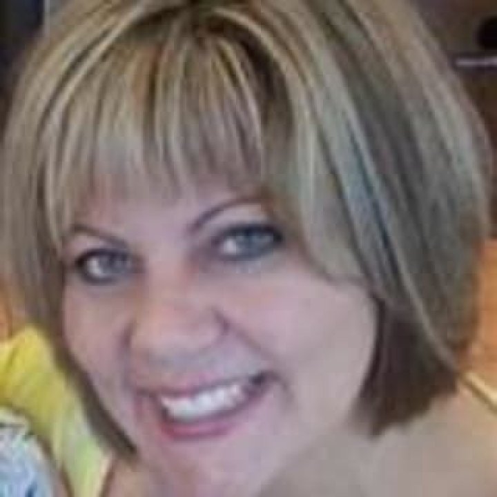Pamela Maddox – Saint Albans, WV