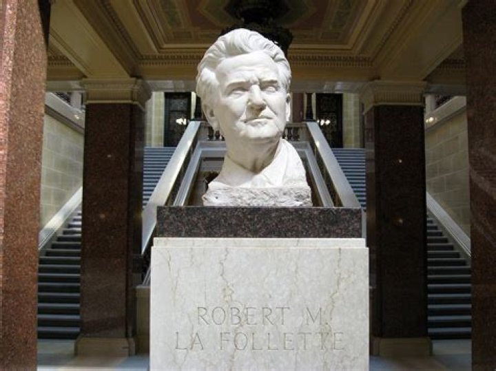 Robert M. La Follette, Sr. Biography