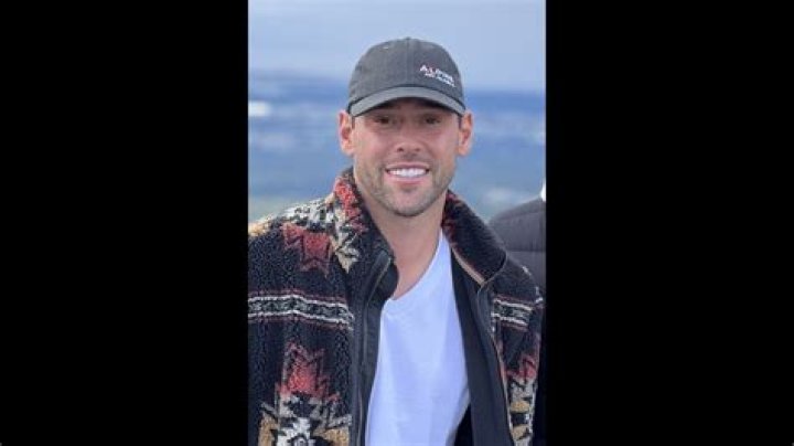 Scooter Braun Biography - Facts, Childhood, Family Life & Achievements