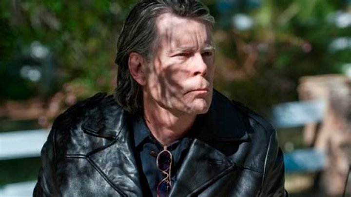 Stephen King demands an immediate answer to one of life’s great mysteries