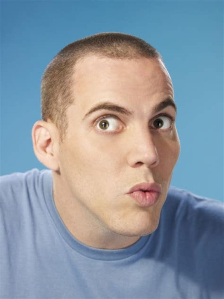 Steve-O Biography - Facts, Childhood, Family Life & Achievements