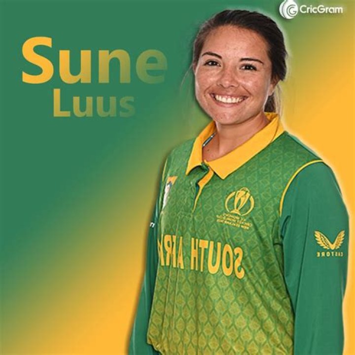 Sune Luus family, height, current teams, salary, net worth, Instagram