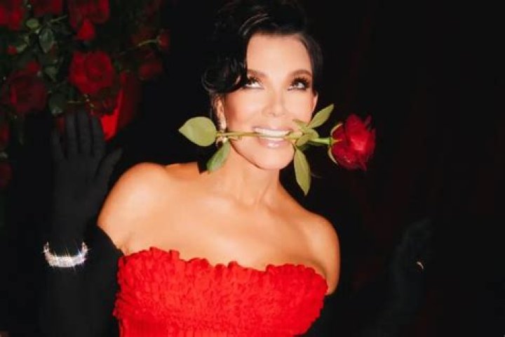 Toni Braxton Shares Her Hit From 20 Years Ago And Kris Jenner Is Here For It