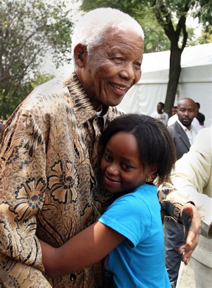 Who are Nelson Mandela’s 19 grandchildren?