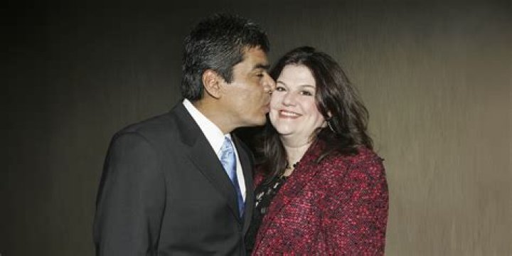 Who is Jon Favreau wife Joya Tillem?