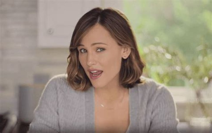 Who is Otezla Commercial Actress Tara and Actor Ned?: Cast, Real name Mystery Solved